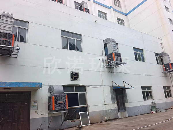 ���̰���